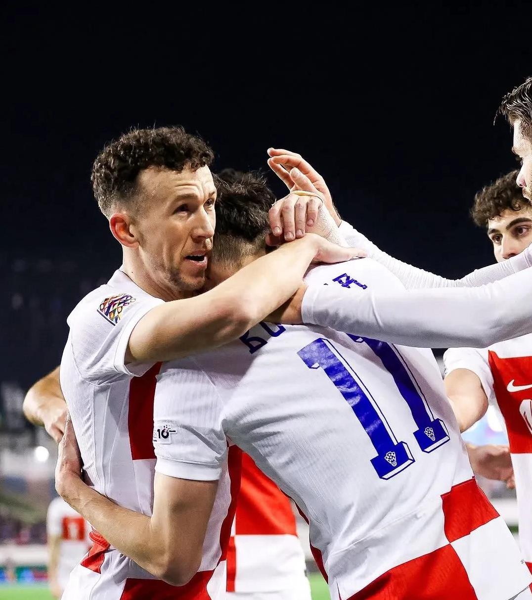 关于欧国联热门对决紧张刺激，胜负难解的信息