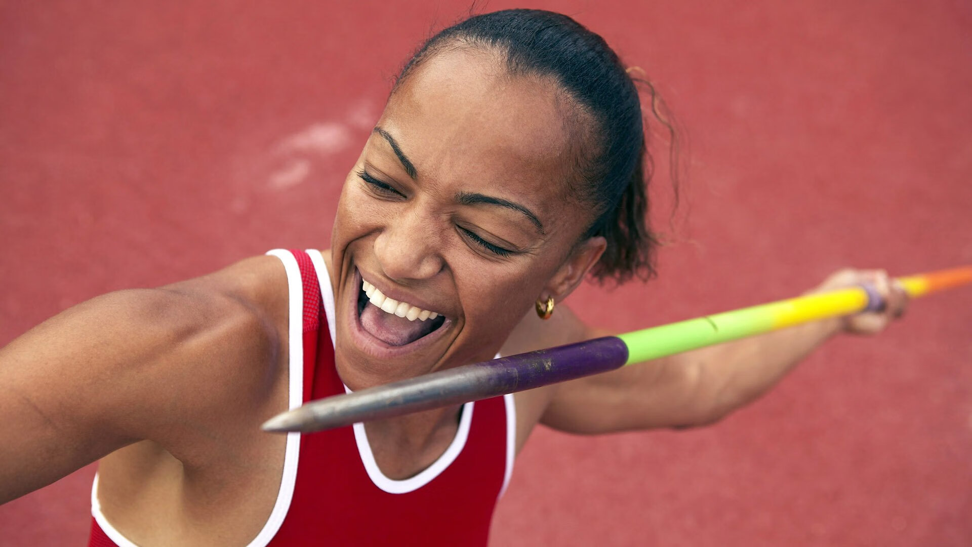 鏖战温布利，莱万一锤定音，英格兰险胜秘鲁背后的战术博弈