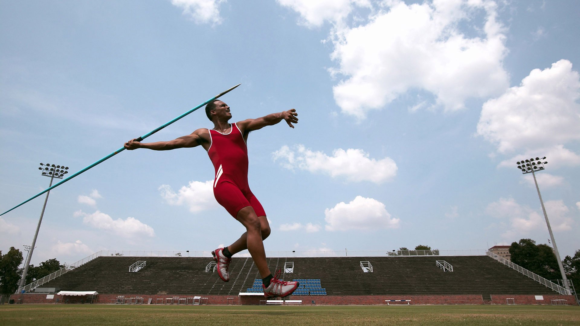阿圭罗的独舞，当个人天赋照亮皇家社会对阵皇马的绿茵之夜
